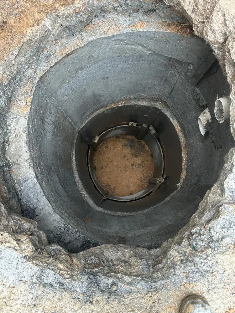 Kuyu ağzı ve beton bilezik